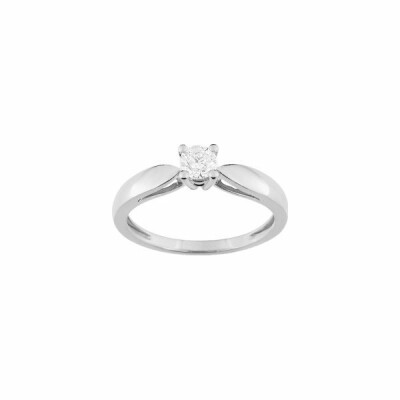 Bague en or blanc et diamant 0.3ct