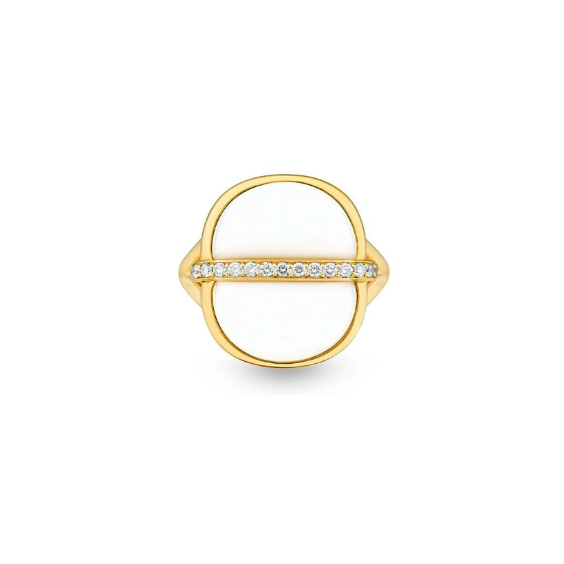 Bague MARCELINE Amrita en or jaune, céramique blanche et diamants, taille 52