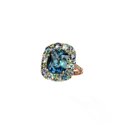 Bague Isabelle Langlois en or rose, iolite, tsavorite et diamants