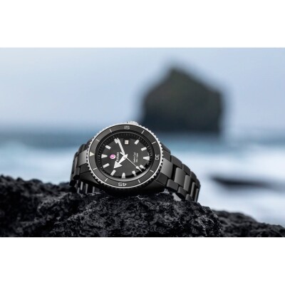 Montre RADO Captain Cook High-Tech Ceramic Diver R32129152