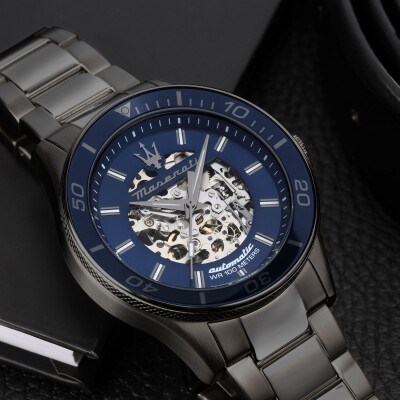 Montre Maserati Sfida R8823140015