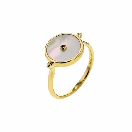 Bague Adriana Karembeu Sniper en or jaune, nacre et diamant