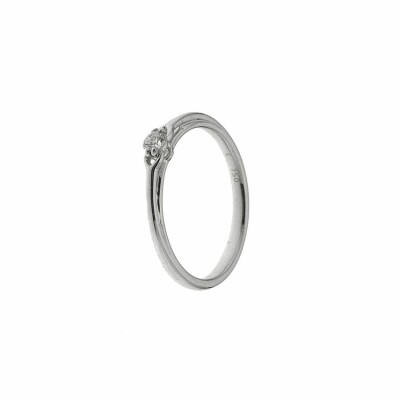 Solitaire en or blanc et diamant de 0.10ct