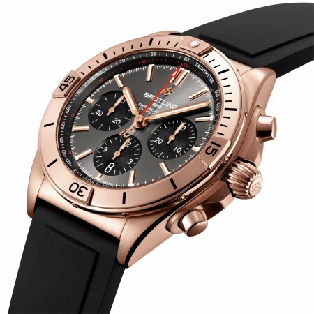 Montre Breitling Chronomat B01 Chronograph 42