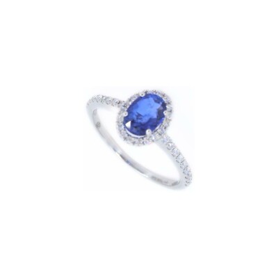 Bague en or blanc, saphir et diamants