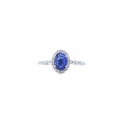 Bague en or blanc, saphir et diamants