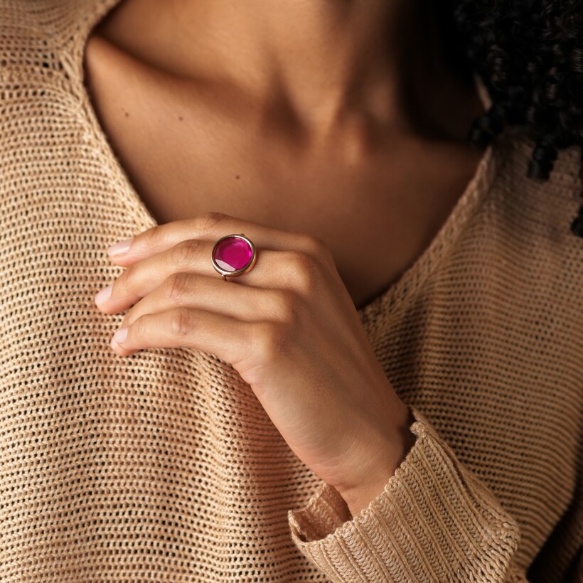 Bague GINETTE NY DISC RINGS en or rose et corindon rose