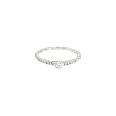 Bague Solitaire en or blanc et diamants
