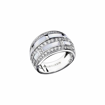 Bague Mauboussin La Vertu en or blanc et nacre et diamants