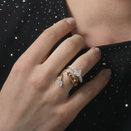 Bague Yeprem Golden Strada en or blanc, or rose et diamants