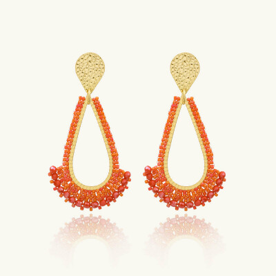 Boucles d'oreilles Sàntibé Bijoux Rio en laiton, métal doré et perles corail