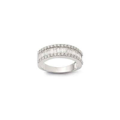Bague Lombard Joaillier en or blanc et diamants baguette
