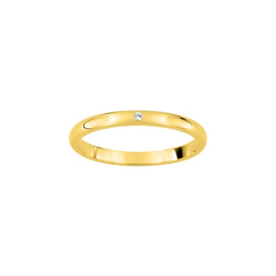 Alliance classique demi-jonc confort en or jaune et diamant 0.01ct 