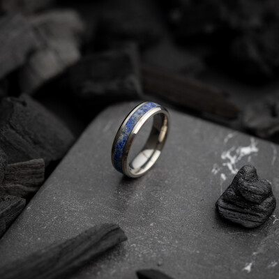 Bague Gemini Classics en titane et lapis lazuli