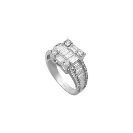 Bague en or blanc et diamants de 2.30cts