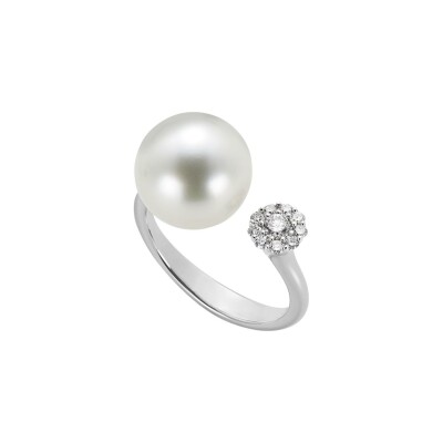 Bague en or blanc, perle des mers du sud et diamants