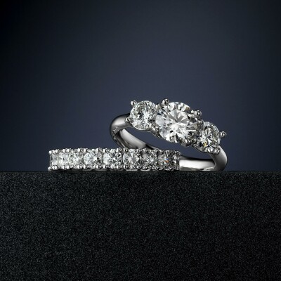 Diamond trilogy and full eternity rings