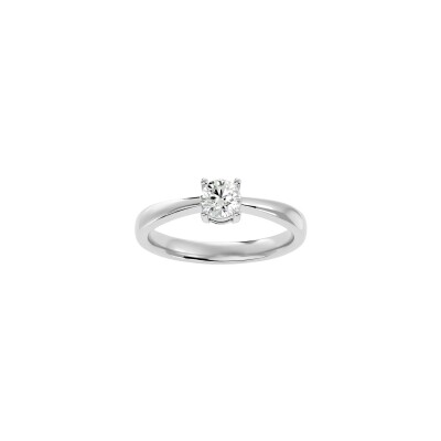 Solitaire 4 griffes en or blanc et diamants 0,50ct