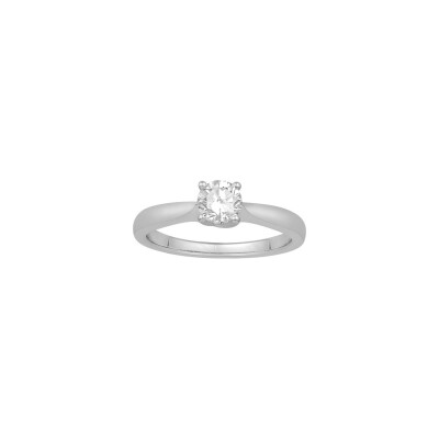 Solitaire en or blanc et diamants de 0.50ct