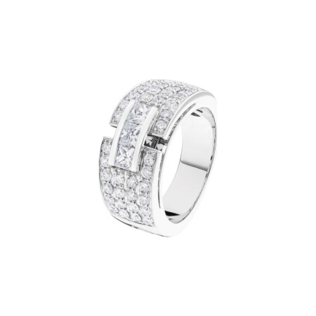 Bague So Shocking Capricieuse en or blanc et diamants 1.7ct