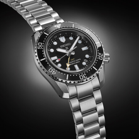 Montre Seiko Prospex Automatique Diver's 200M "Dark Depths" GMT SPB383J1