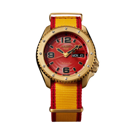 Montre Seiko 5 Sports Street Fighter édition limitée Zangief SRPF24K1