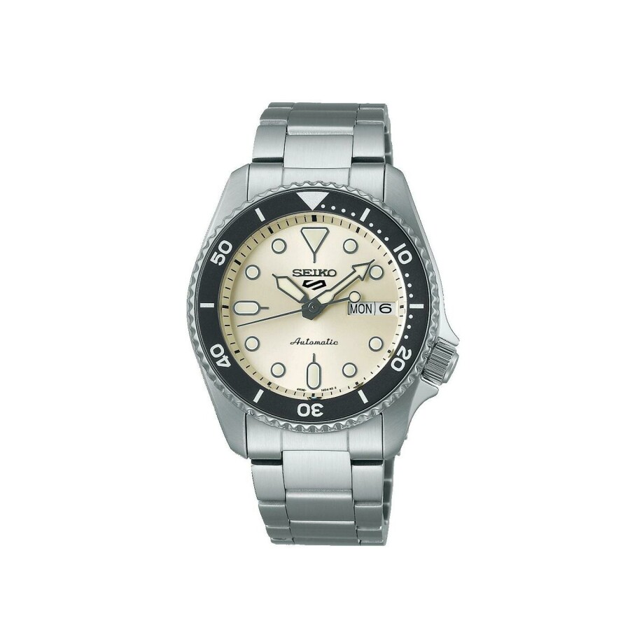 Seiko 5 Sports Automatic SRPK31K1 watch