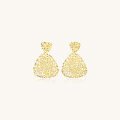 Boucles d'oreilles Sàntibé Bijoux Mae  en laiton, métal doré et perles camomille