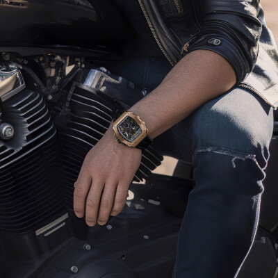 Montre Tsar Bomba Elemental Collection TB8204Q-35