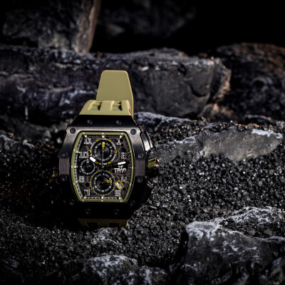 Montre Tsar Bomba Elemental Collection TB8204Q38