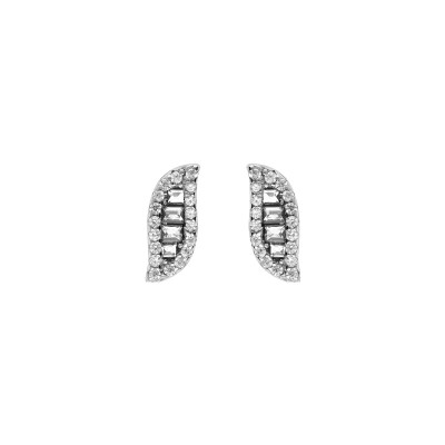 Boucles d'oreilles tige argent rhodié forme navette oxydes blancs sertis