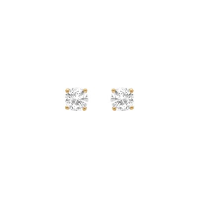 Boucles d'oreilles tige solitaire plaqué or oxyde blanc serti 4 griifes 6mm