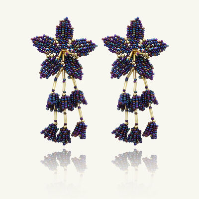 Boucles d'oreilles Sàntibé Bijoux Tiaré en laiton, métal doré et perles violet