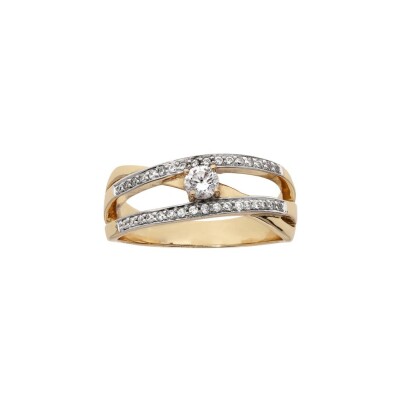 Bague plaqué or grand diamètre oxyde blanc central et 2 rangs oxydes blancs sertis