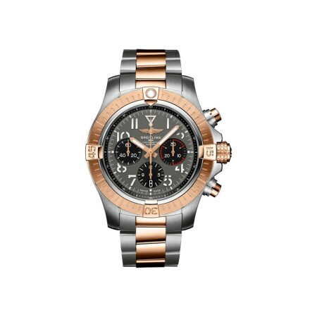 Montre Breitling Avenger B01 Chronograph 45