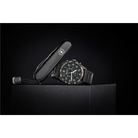 Montre Victorinox Fieldforce Sport, cadran noir, 42mm