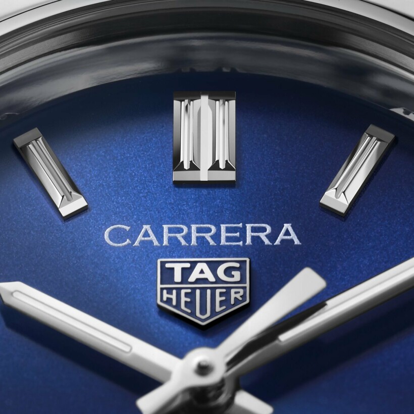 TAG Heuer Carrera Date 29 mm watch