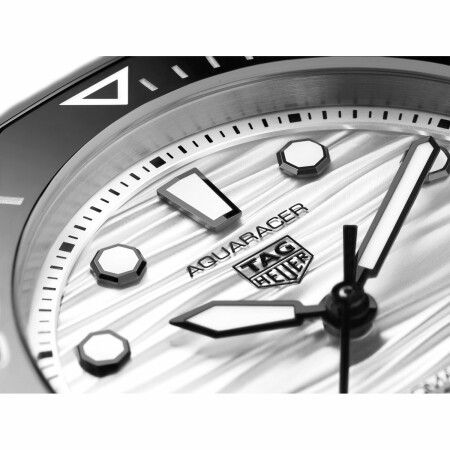 TAG Heuer Aquaracer Professional 300 Date watch