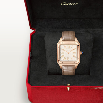 Montre Santos-Dumont de Cartier Modèle extra-large, mouvement mécanique manuel, or rose, cuir