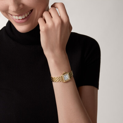 Montre Panthère De Cartier PM Petit modèle, mouvement quartz, or jaune, diamants