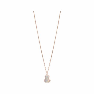 Collier Qeelin Wulu en or rose, diamants et nacre