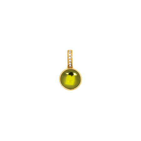 Pendentif en or jaune, péridot et diamants