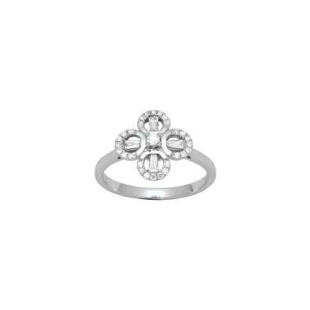 Bague forme fleur Cookson Clal en or blanc et diamants