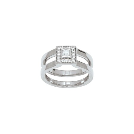 Bague en or blanc et diamants, taille 54