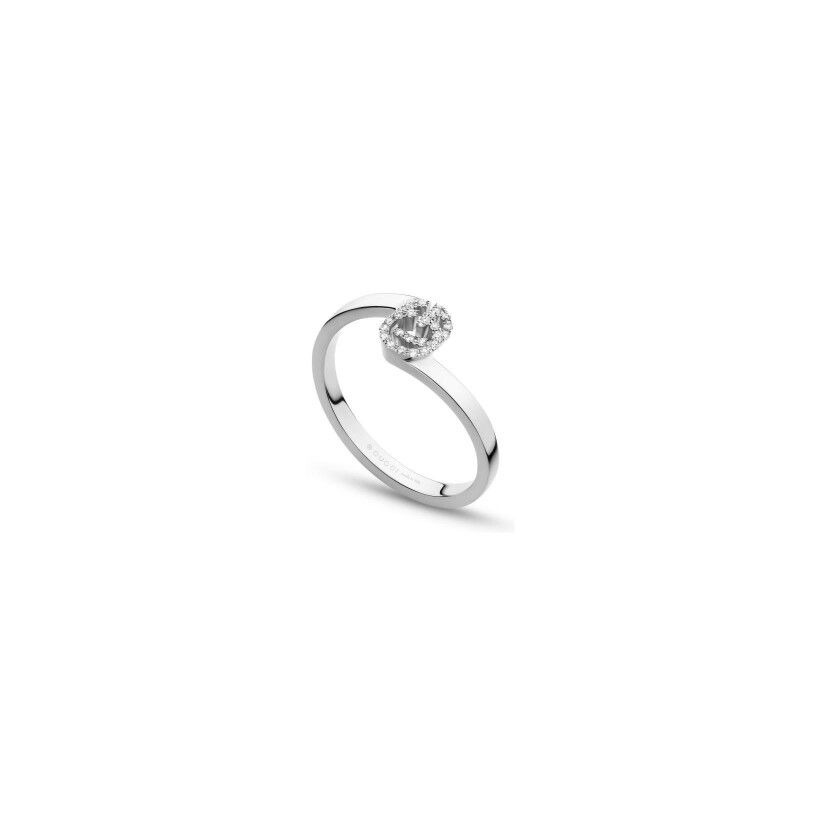 Gucci Interlocking ring, white gold and diamonds, size 53