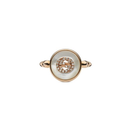 Bague Gucci Interlocking en or rose, perle et diamants, taille 52