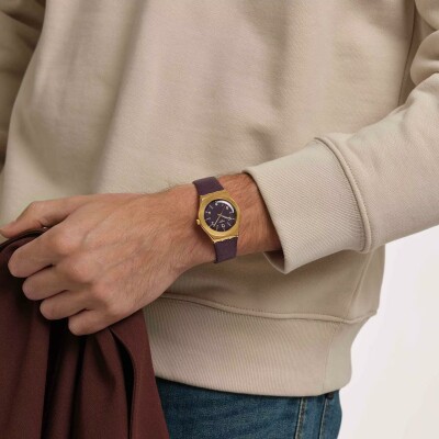 Montre Swatch Heart of Burgundy YLG413