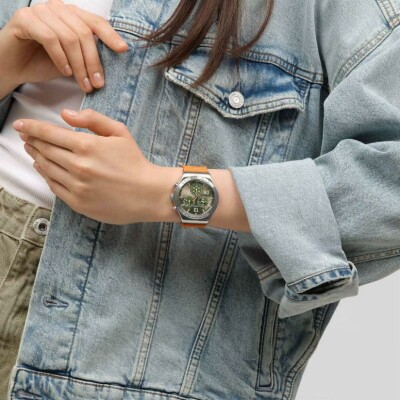 Montre Swatch Essentials Vacation Time