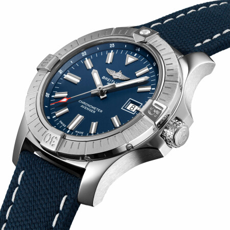 Montre Breitling Avenger Automatic 43