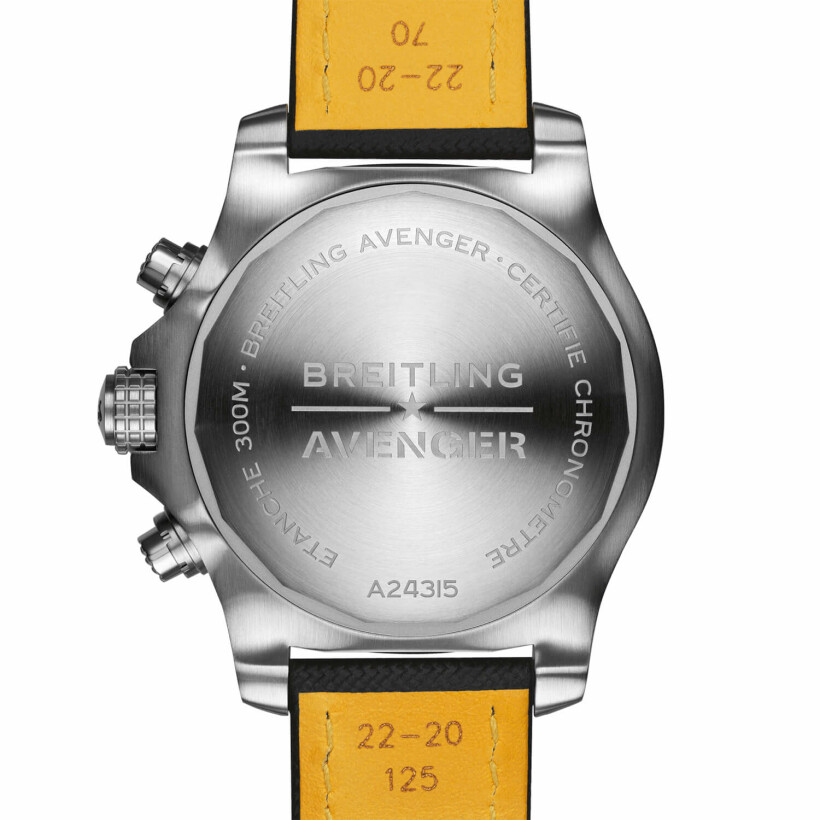 Montre Breitling Avenger Chronograph GMT 45